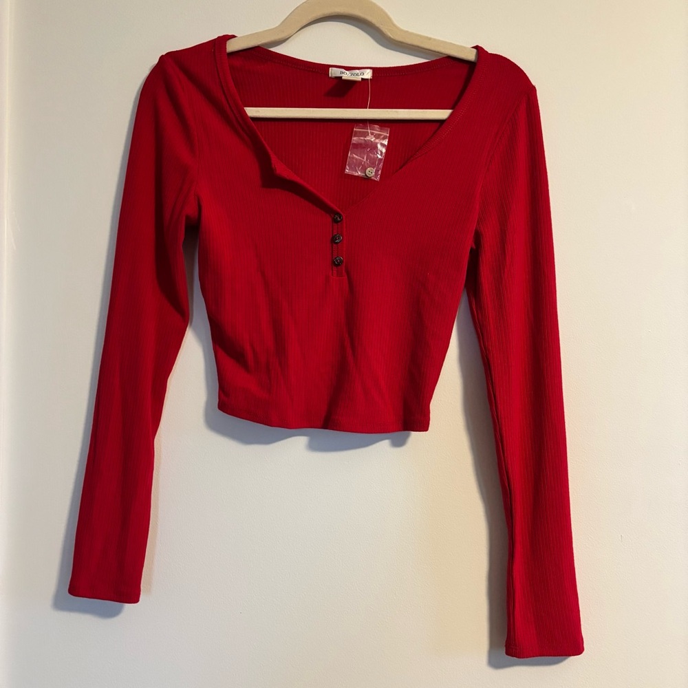 Red Long Sleeve Buttoned Women's Crop Top